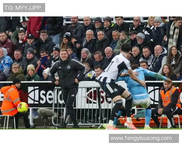 英超激战:纽卡斯尔联主场迎战伯恩利力争三分 英超激战:纽卡斯尔联主场迎战伯恩利力争三分